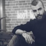 صورة مميزة: المهندس جوليان وقّاص، موهبة أشادت بها هيفاء وهبي ونشرها الفنانون.