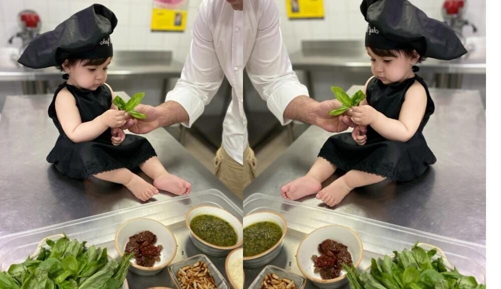 البلوجر الصغيرة سيليا غدار تستعدُّ للمشاركة في مسابقة للطهي