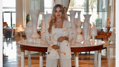 نور بازرباشي تتصدر العناوين