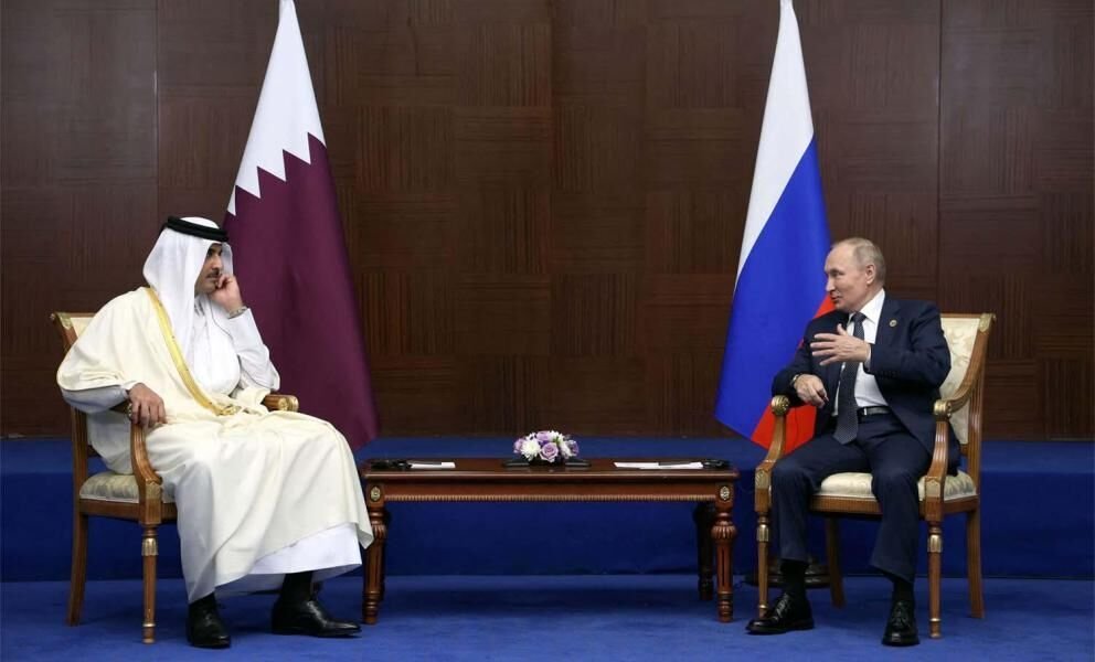 أمير قطر وبوتين يلتقيان في أستانة ويؤكدان علاقتنا تتطور