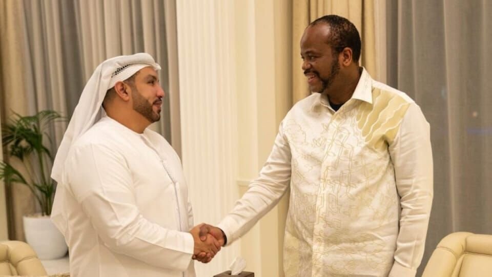 مؤسس بلازو للضيافة منذر درويش يستقبل الملك مسواتي الثالث