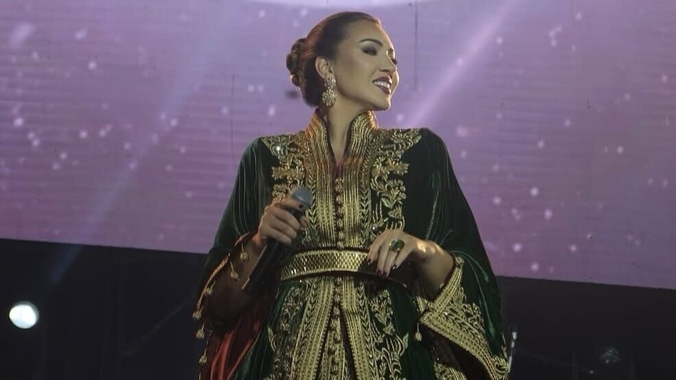 أسما لمنور تحقق 3 ملايين مشاهدة بأغنية إيلا كنتي حبيبي وتؤكد نجاحها الجماهيري قبل حفل موازين