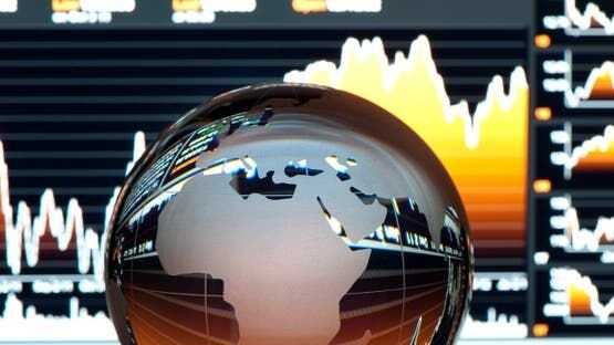 صورة توضيحية - حرب إيران تضرب آفاق الاقتصاد العالمي.. الصناعات الألمانية يخفض توقعات النمو إلى 3%