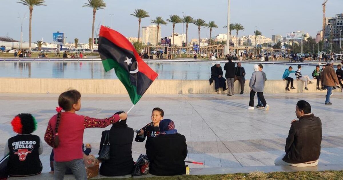اتفاق «4+4» ينص، وفق تفاصيل منشورة، على إعادة تشكيل مجلس مفوضية الانتخابات