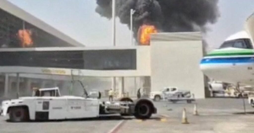 السلطات: سقوط شظايا صاروخ بعد اعتراضه في الرياض وإصابة شخص