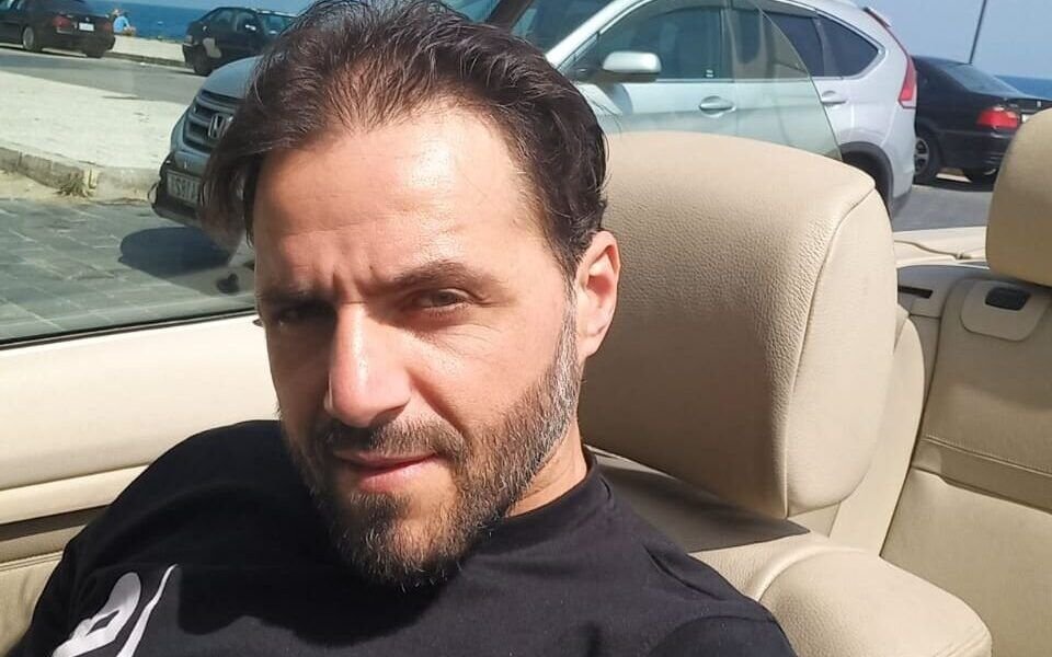 أيمن جرادي ضمن قائمة أفضل النجارين في لبنان - صورة مميزة أيمن جرادي ضمن قائمة أفضل النجارين في لبنان