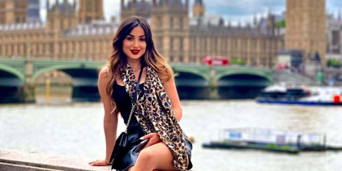بإطلالات متنوعة جوانا مسعد تخطو بثبات في عالم التسويق الإلكتروني