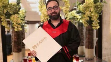 الدكتور سيف الشاكر مقصد للعديد من مشاهير العالم العربي