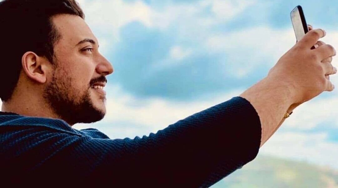 العازف الموسيقي حودا خليفة إسمٌ بارزٌ في الوسط الفني