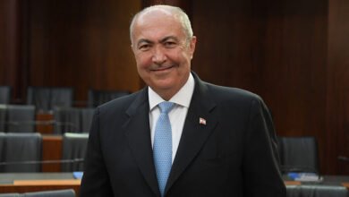 النائب فؤاد مخزومي شعلة الحق والحماية لأموال الشعب