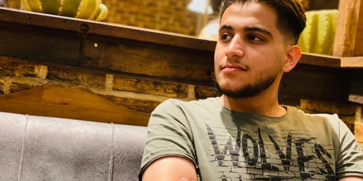 عيسى علي عايد صفحات التواصل الاجتماعي سلاح ذو حدّين