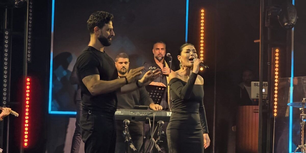 كريم نور يتألق في أنتيكا بيروت بحضور النجمة دينا حايك كضيفة مميزة