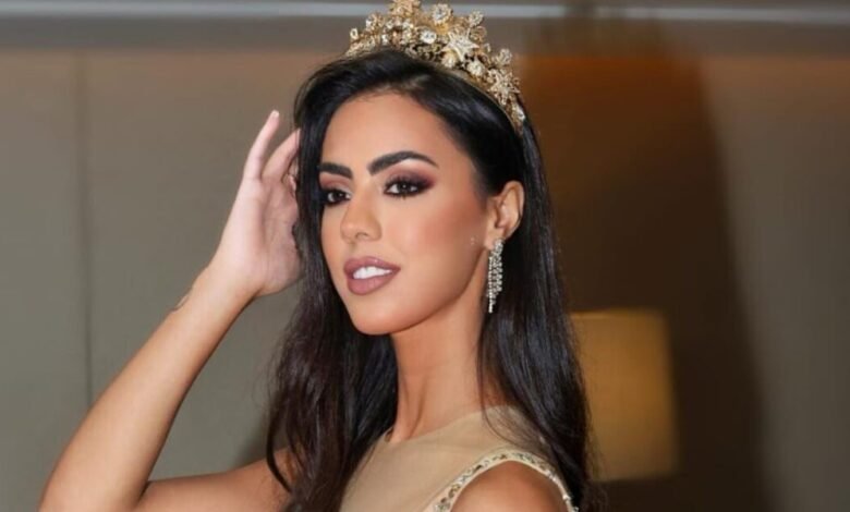 ناجحة وجميلة Miss Universe of the World Nagila Saleh تفوز بالتكريم في AFDAL الدولي